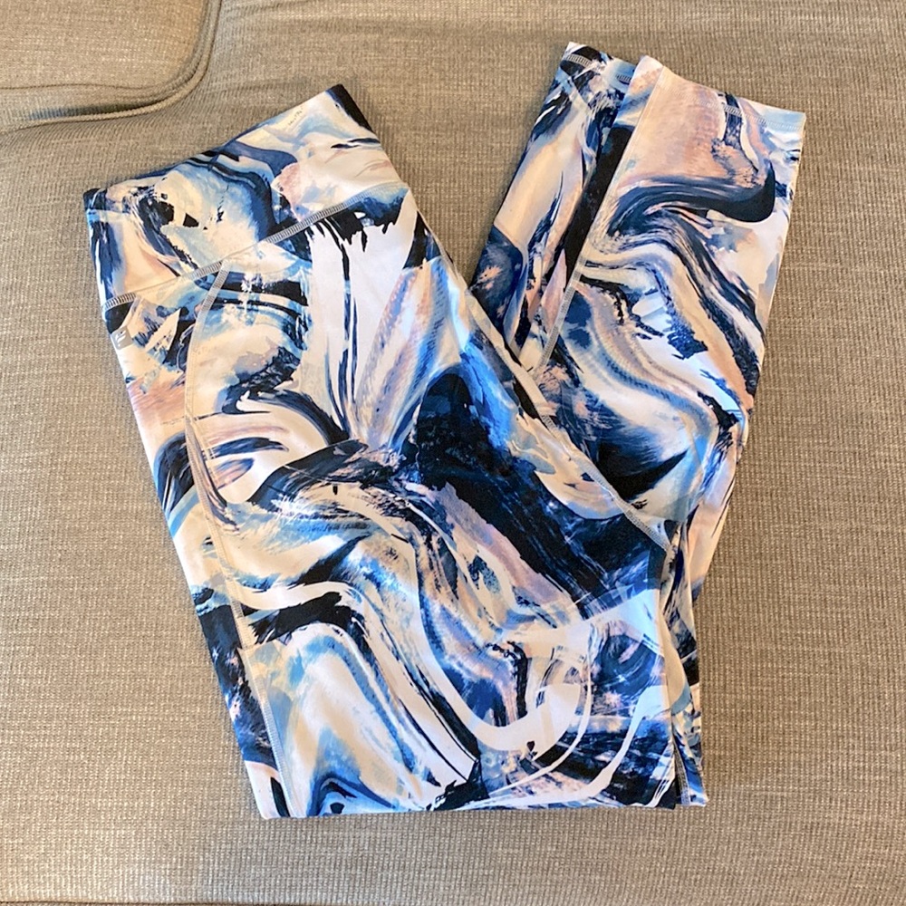 Fabletics leggings. XL. Worn once. White, blue, and blush marble print.